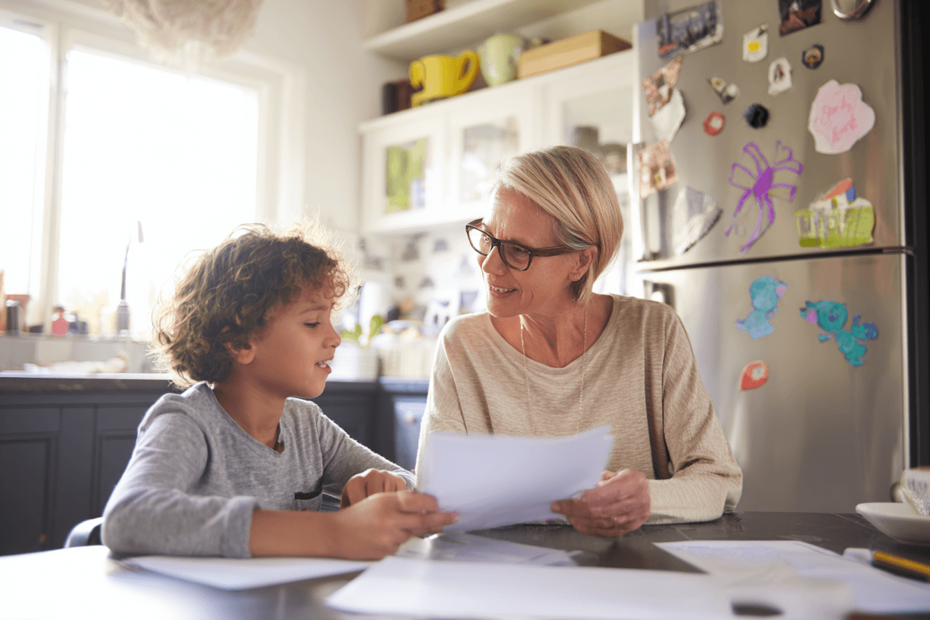 Quanto ganha uma nanny na Suíça? Referência salarial 2026